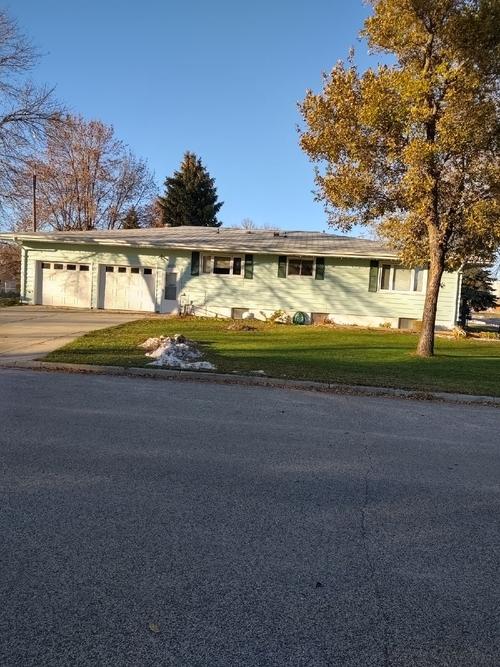 Real Estate Bottineau, ND